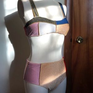 It’s Juliet retro two piece bathing suit, fits like Medium/ Large , BRAND NEW!